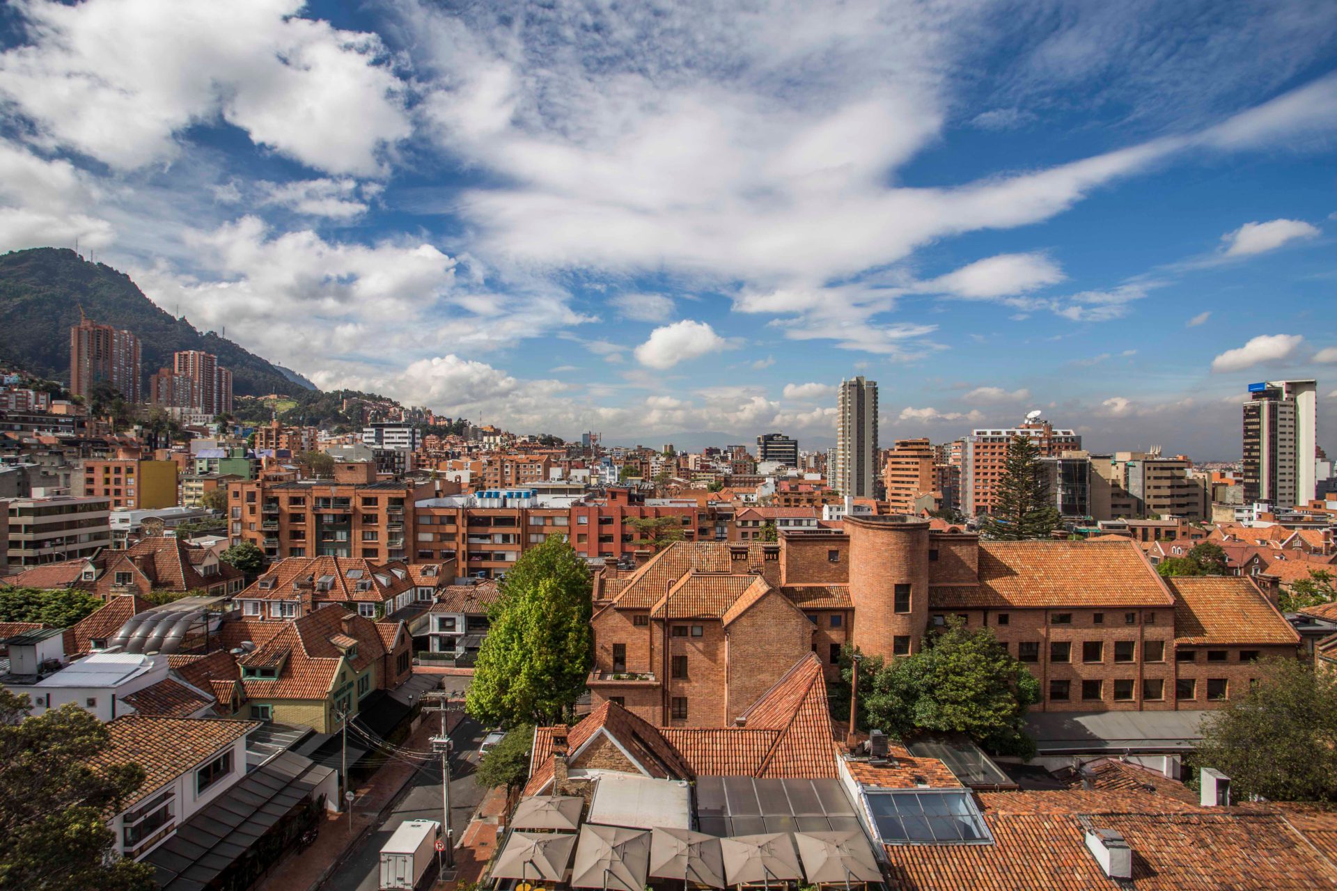 Derecho Inmobiliario Colombia